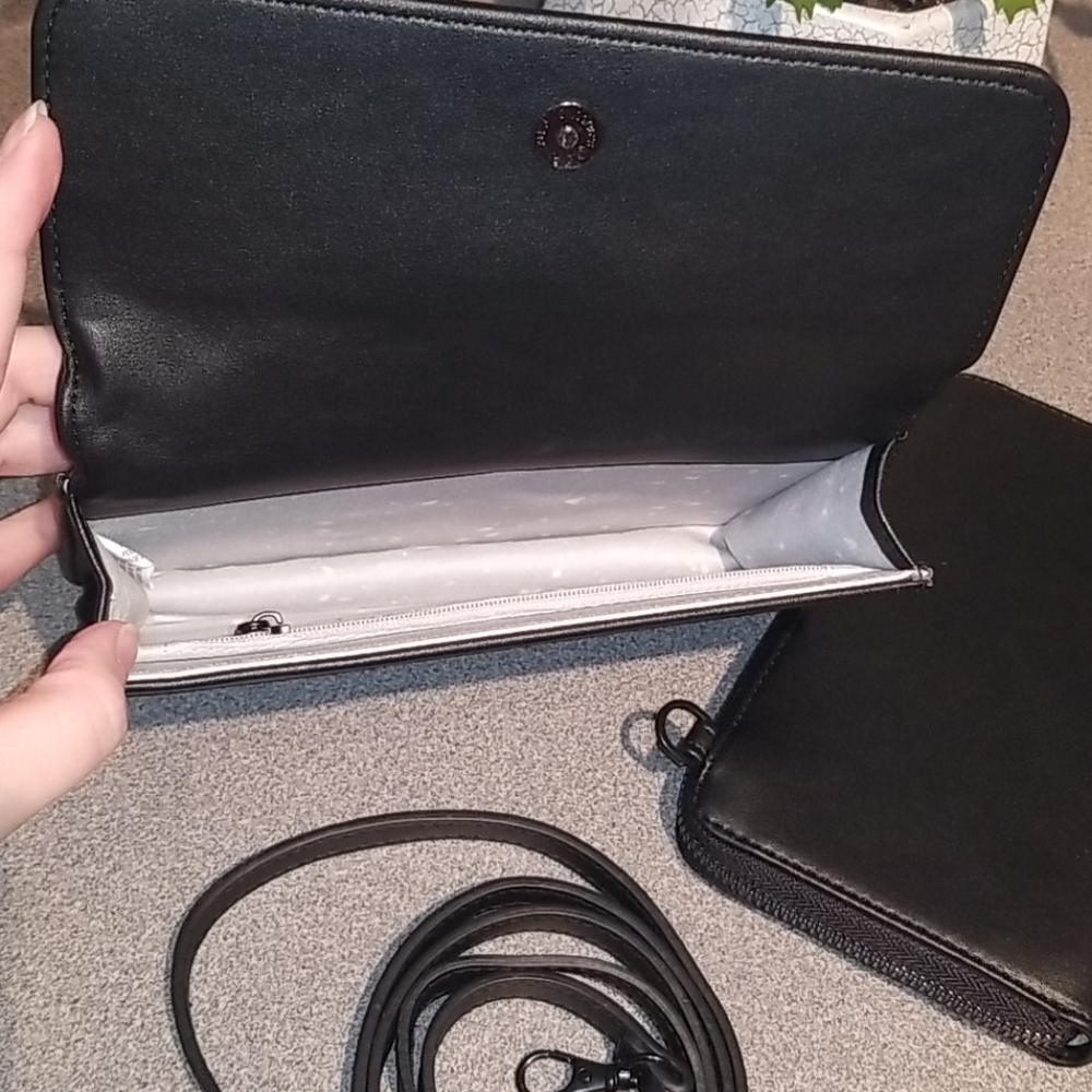 Pixie Mood Jane 2-in-1 Wallet Crossbody Bag - Picture 7 of 9